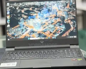 New Laptop HP Victus 16 16GB AMD Ryzen 5 SSD 512GB