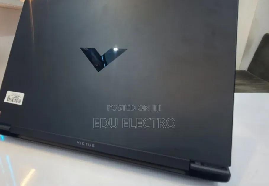 New Laptop HP Victus 15 16GB Intel Core i7 SSD 1T