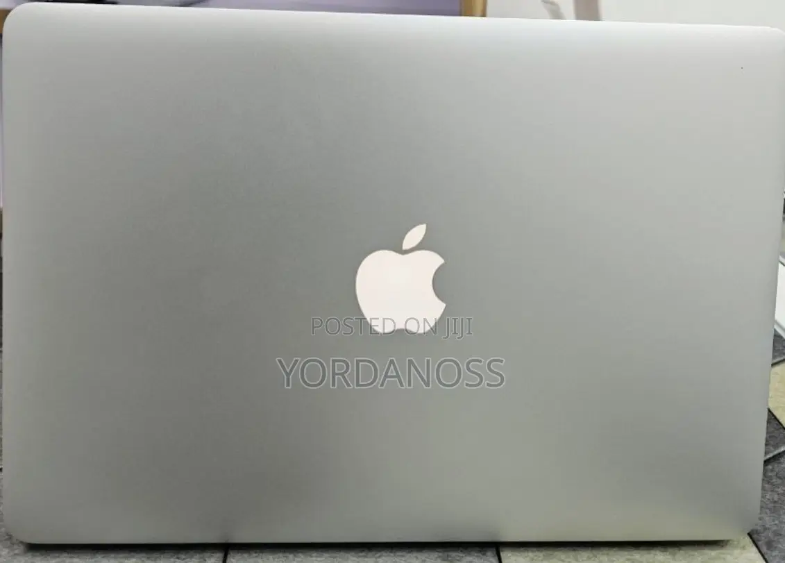 New Laptop Apple MacBook Air 2017 8GB Intel Core i5 SSD 256GB