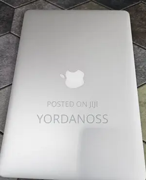 New Laptop Apple MacBook Air 2017 8GB Intel Core i5 SSD 256GB