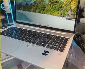 New Laptop HP EliteBook 840 G9 16GB Intel Core i5 SSD 512GB