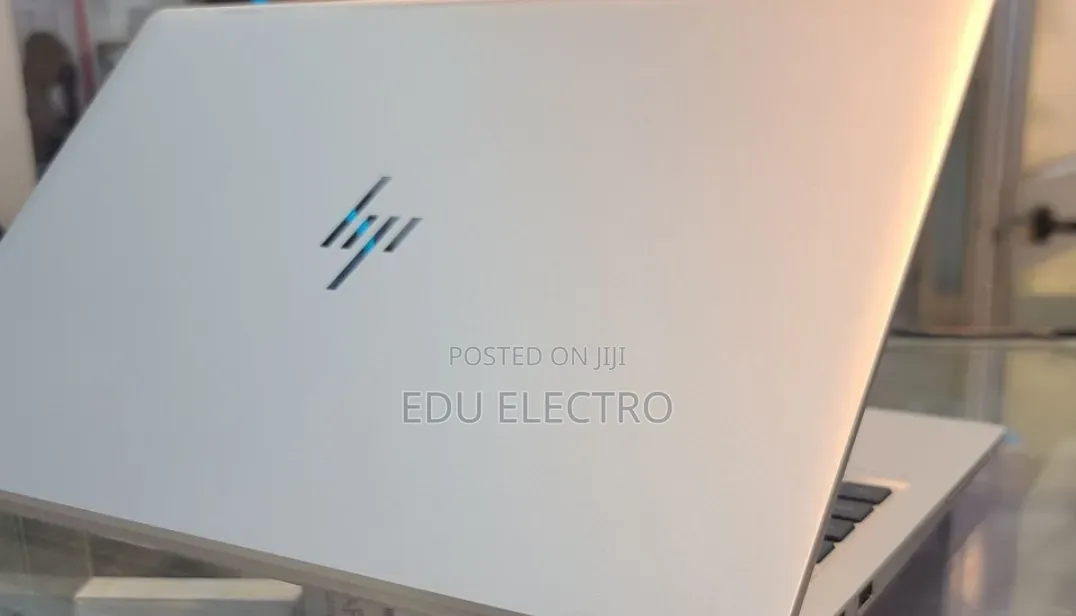 New Laptop HP EliteBook 840 G9 16GB Intel Core i5 SSD 512GB