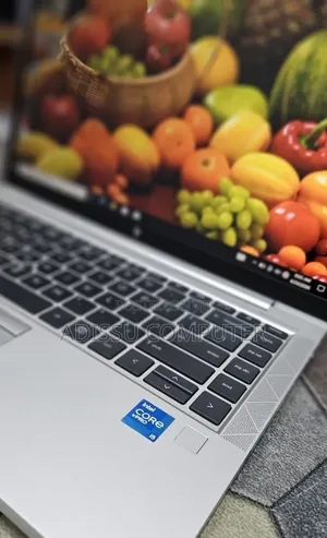 New Laptop HP EliteBook 840 G8 16GB Intel Core i5 SSD 512GB