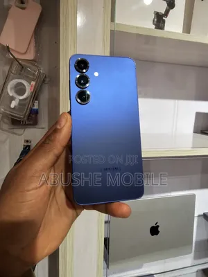 New Samsung Galaxy S25 128 GB Blue