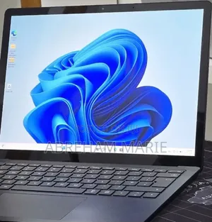 New Laptop Microsoft Surface Laptop 4 16GB Intel Core i7 SSD 512GB