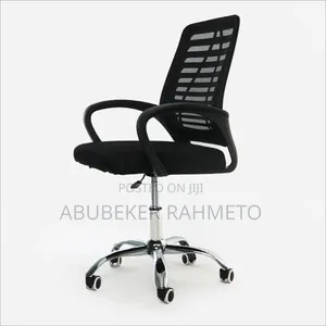 Modern Office Chair , Slightly Used Almost New