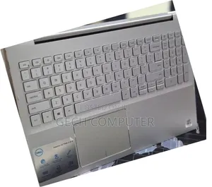 New Laptop Dell Inspiron 15 8GB Intel Core i5 SSD 256GB