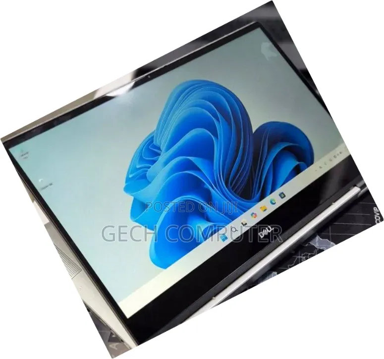 New Laptop Dell Inspiron 15 8GB Intel Core i5 SSD 256GB
