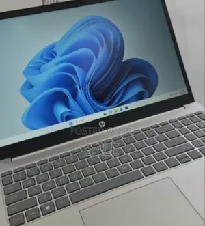 New Laptop HP EliteBook 840 10 16GB Intel Core i7 SSD 512GB