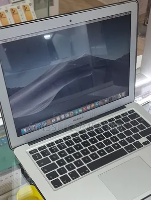 New Laptop Apple MacBook Air 2013 4GB Intel Core i5 SSD 128GB