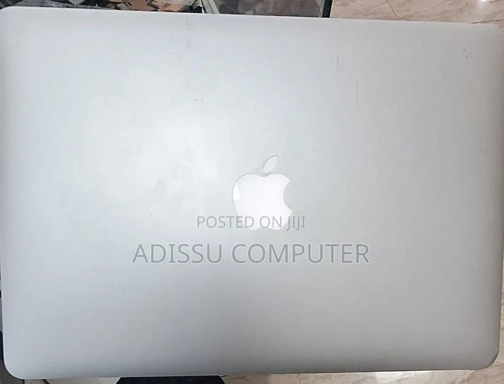 New Laptop Apple MacBook Air 2013 4GB Intel Core i5 SSD 128GB
