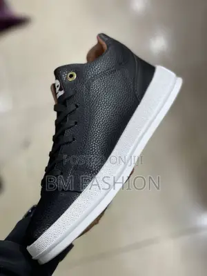 Timberland Mid Black X White Casual Everyday Wear