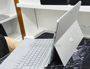 New Laptop Microsoft Surface Pro 6 8GB Intel Core i5 SSD 256GB