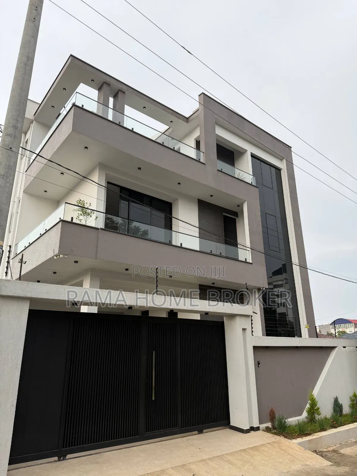 Furnished 6bdrm House in አያት ኮምፓወንድ ውስጥ የሚገኝ, Yeka for sale