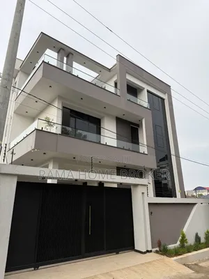 Furnished 6bdrm House in አያት ኮምፓወንድ ውስጥ የሚገኝ, Yeka for sale