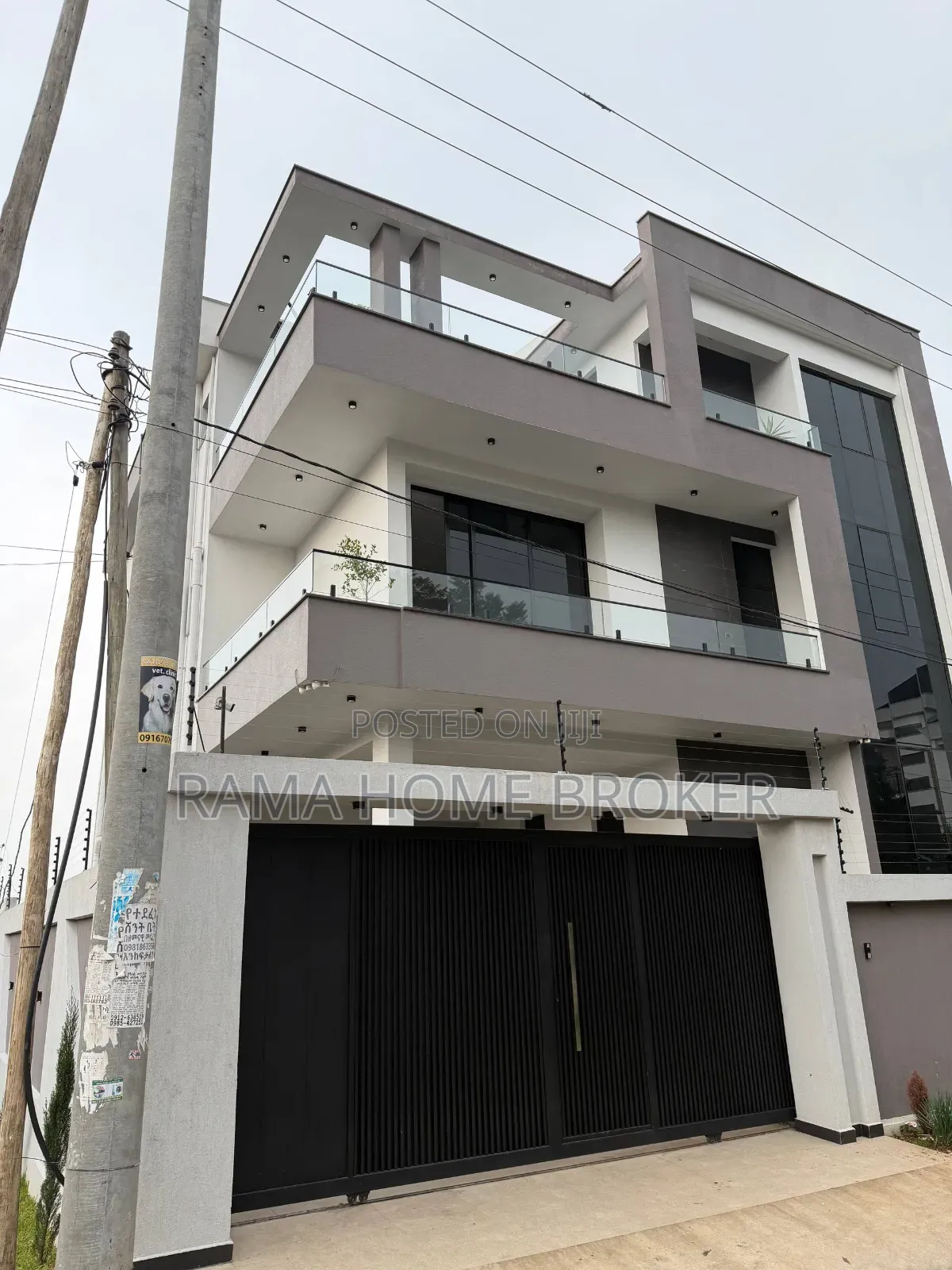 Furnished 6bdrm House in አያት ኮምፓወንድ ውስጥ የሚገኝ, Yeka for sale