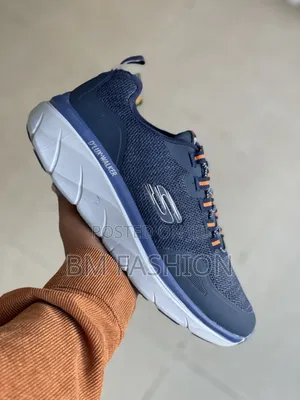 Skechers d'Luck Walker (Max Comfort)