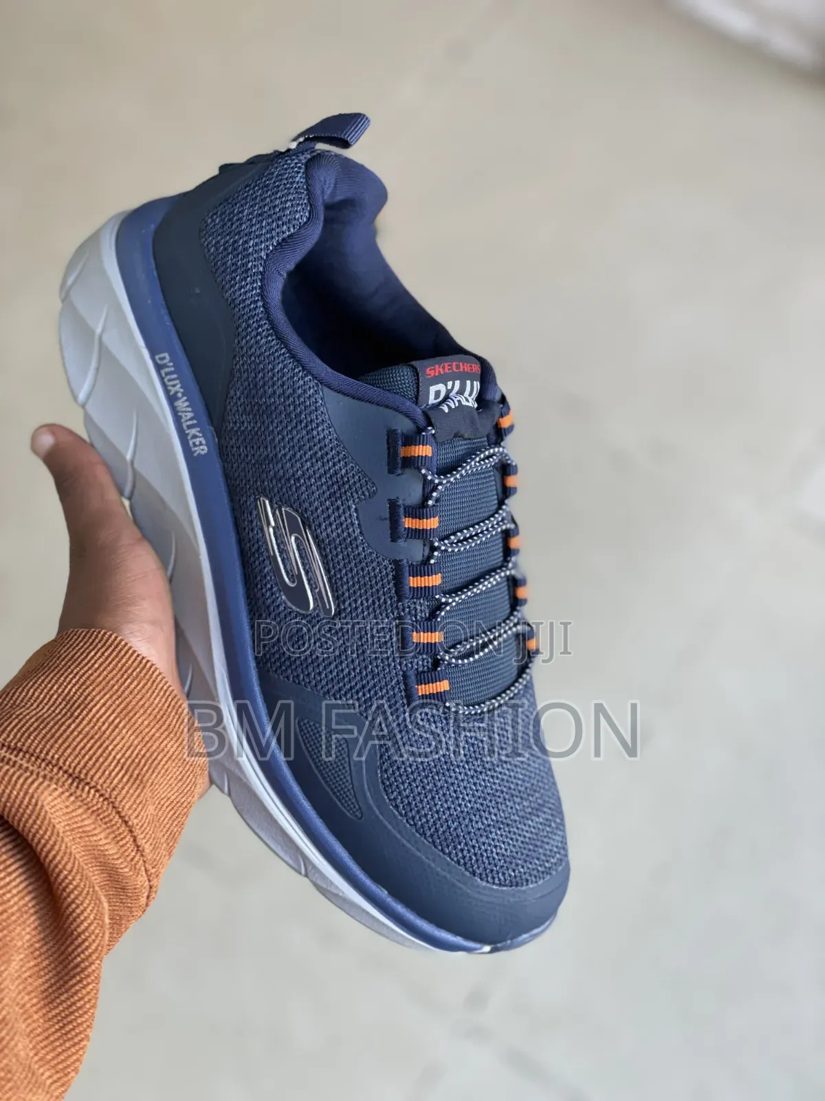 Skechers d'Luck Walker (Max Comfort)