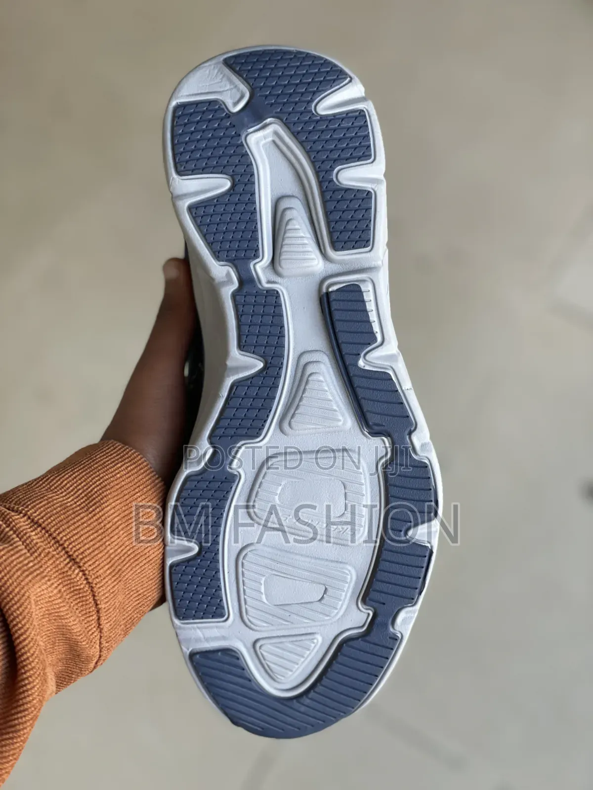 Skechers d'Luck Walker (Max Comfort)