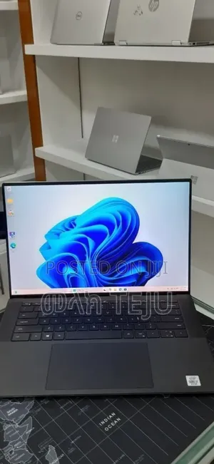 New Laptop Dell XPS 15 16GB Intel Core i7 SSD 512GB