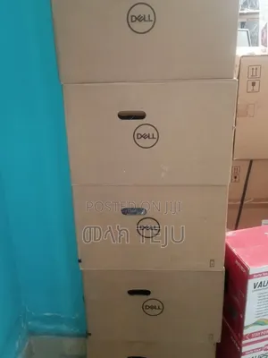 New Laptop Dell XPS 13 8GB Intel Core i5 SSD 1T