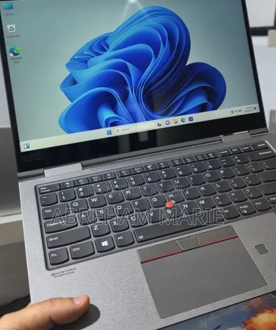 New Laptop Lenovo ThinkPad X1 Yoga 16GB Intel Core i7 SSD 512GB