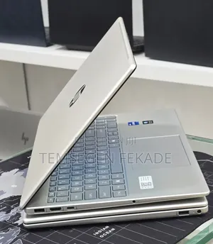 New Laptop HP Stream Notebook 16GB Intel Core i7 SSD 1T