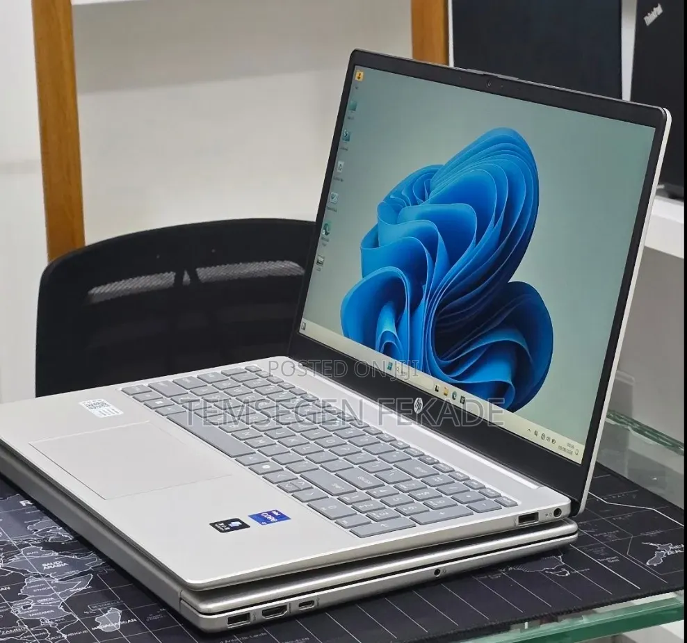 New Laptop HP Stream Notebook 16GB Intel Core i7 SSD 1T