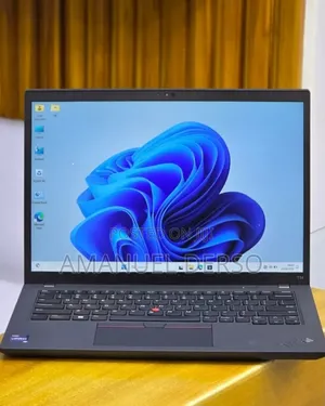 New Laptop Lenovo ThinkPad T14 16GB Intel Core i5 SSD 512GB