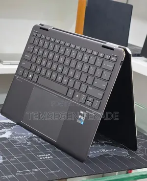 New Laptop HP Spectre X360 16GB Intel Core i7 SSD 512GB