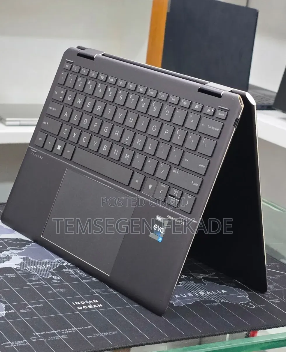 New Laptop HP Spectre X360 16GB Intel Core i7 SSD 512GB