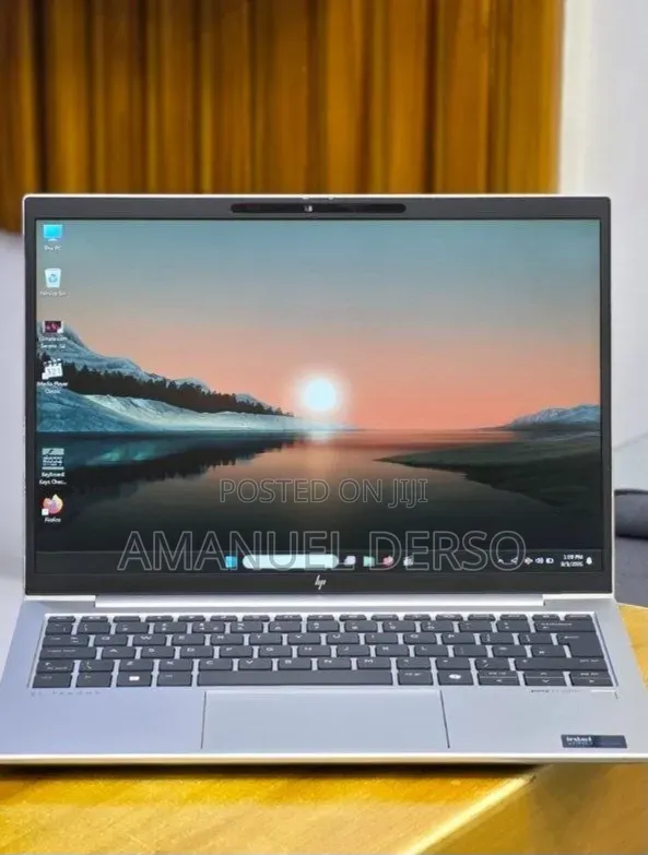 New Laptop HP EliteBook 830 16GB Intel Core Ultra 7 SSD 512GB