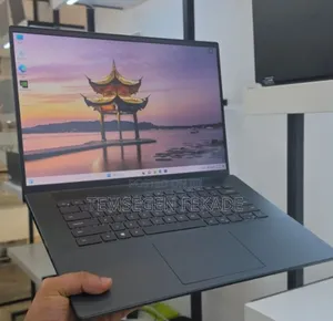 New Laptop Dell Inspiron 15 16GB Intel Core i7 SSD 512GB