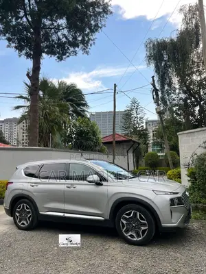 Hyundai Santa Fe Limited 2022 Silver