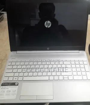 New Laptop HP Stream Notebook 8GB Intel Core i5 HDD 1T