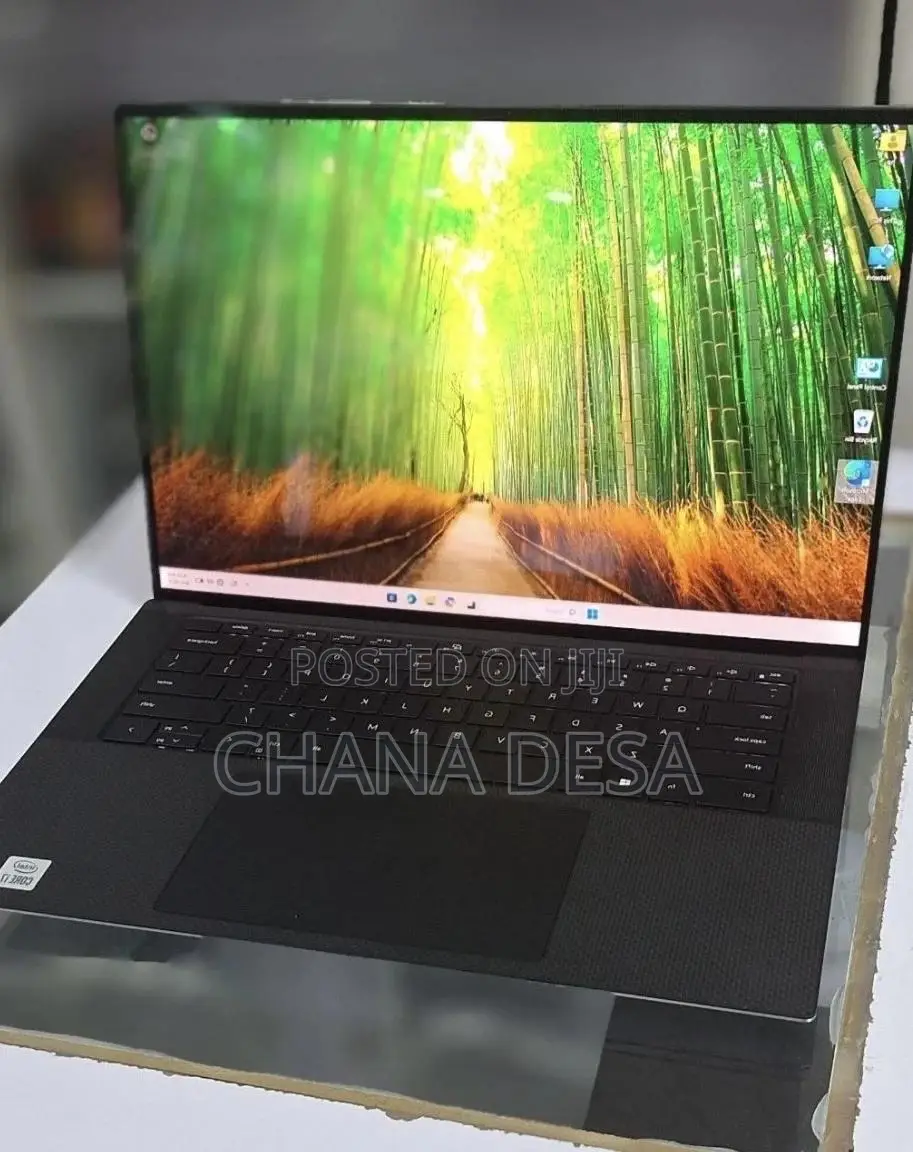 New Laptop Dell XPS 15 16GB Intel Core i7 SSD 512GB