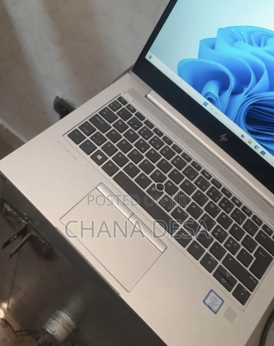 New Laptop HP EliteBook 840 G5 8GB Intel Core i5 SSD 512GB