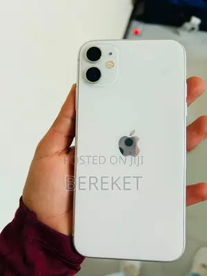 Apple iPhone 11 128 GB White