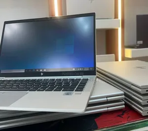 New Laptop HP EliteBook 830 G8 16GB Intel Core i7 SSD 512GB