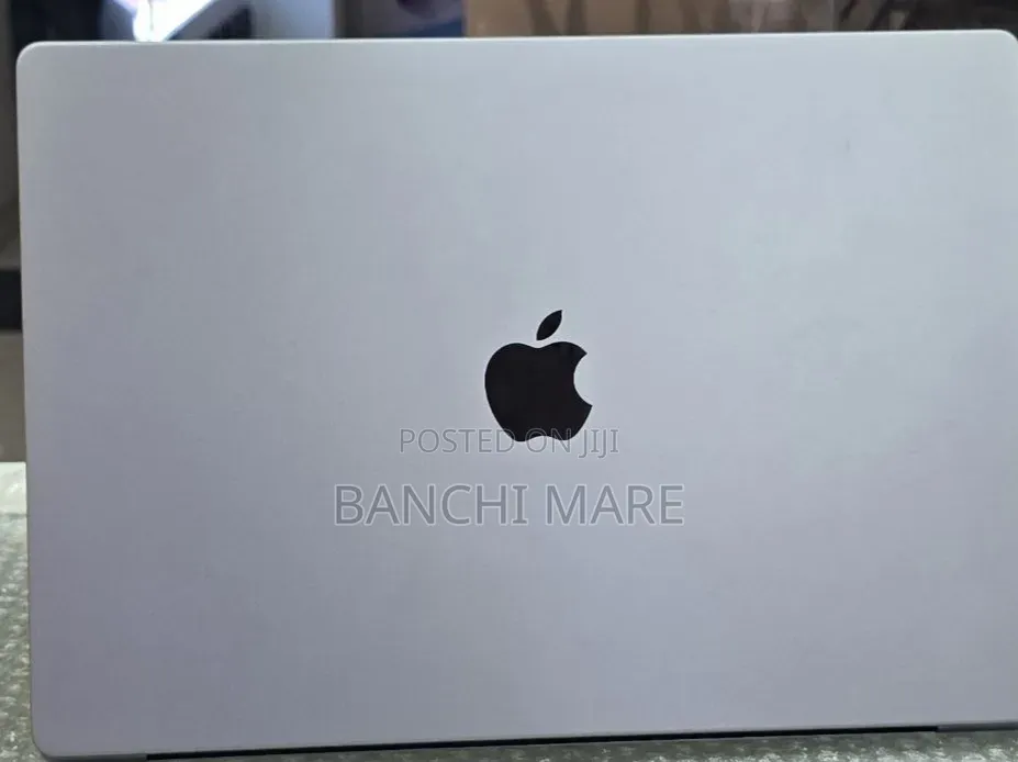 New Laptop Apple MacBook Pro 2021 M1 64GB Apple M1 Pro SSD 1T