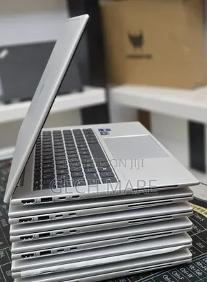 New Laptop HP EliteBook 840 G9 16GB Intel Core i7 SSD 512GB