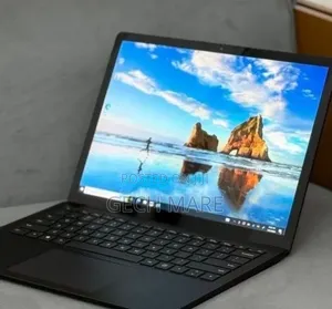 New Laptop Microsoft Surface 16GB Intel Core i7 SSD 512GB
