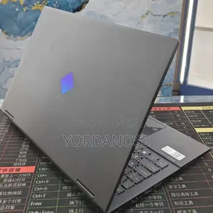 New Laptop HP Omen 15 16GB AMD Ryzen 7 SSD 512GB