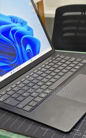 New Laptop Microsoft Surface Laptop 4 16GB Intel Core i7 SSD 512GB