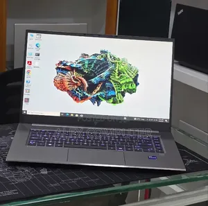 New Laptop HP 32GB Intel Core i9 SSD 512GB