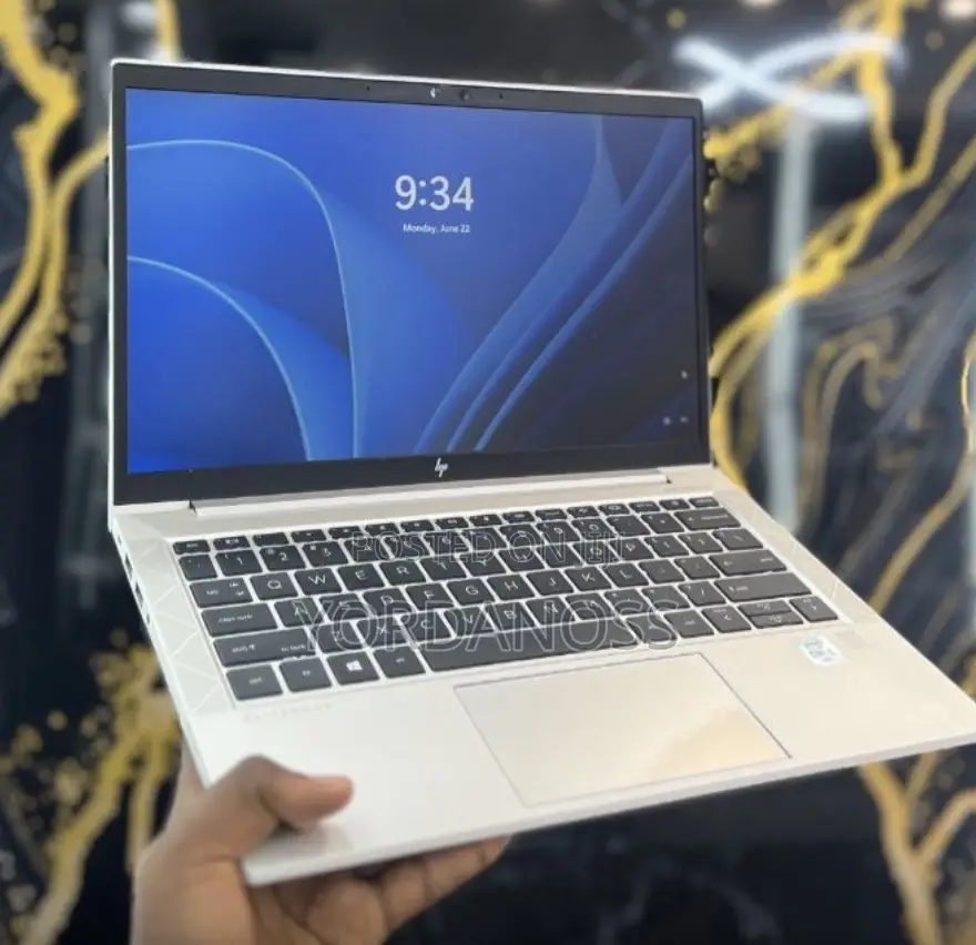 New Laptop HP EliteBook 840 G7 8GB Intel Core i5 SSD 512GB