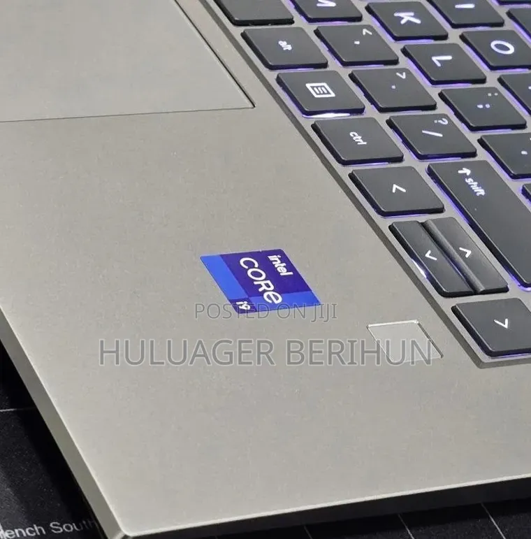 New Laptop HP ZBook 15 32GB Intel Core i9 SSD 512GB