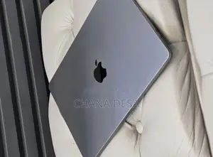 New Laptop Apple MacBook Air 2022 M2 8GB Apple M2 SSD 256GB