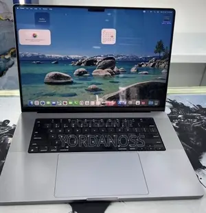New Laptop Apple MacBook Pro 2021 M1 Max 32GB Apple M1 Max SSD 1T