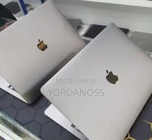 New Laptop Apple MacBook Air 2020 M1 8GB Apple M1 SSD 256GB